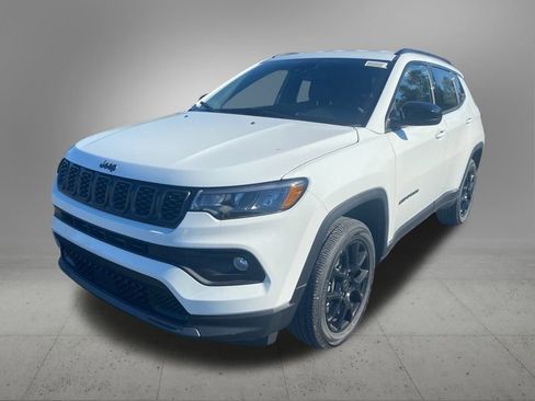 New 2026 Jeep Compass Latitude image 5
