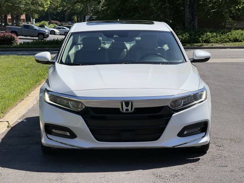 Used 2019 Honda Accord EX-L image 4