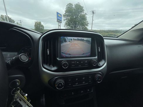 Used 2017 Chevrolet Colorado LT image 14
