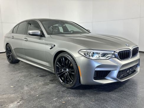 Used 2018 BMW M5 Base w/ Executive Package image 2