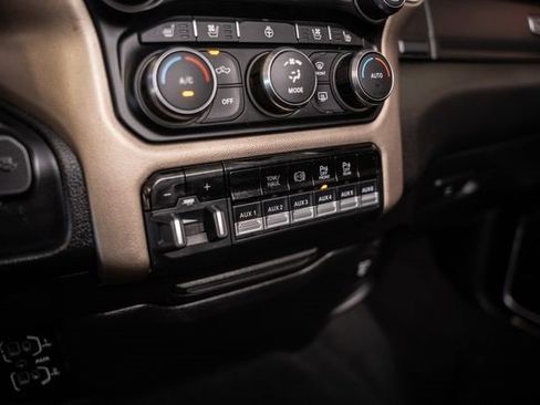 Used 2019 RAM 3500 Laramie image 28