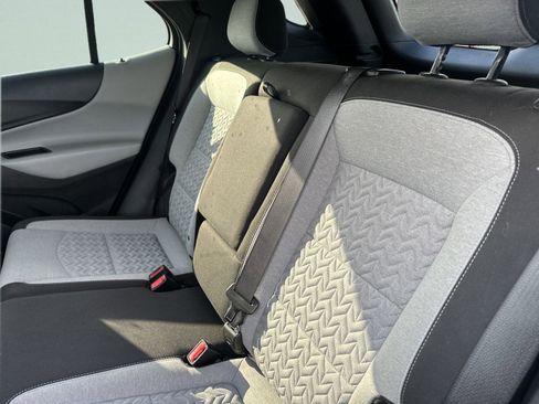Used 2023 Chevrolet Equinox LT image 23