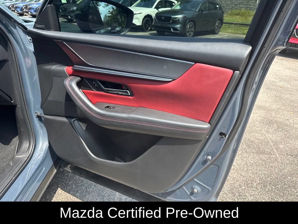 Certified 2025 MAZDA CX-70 Plug-In Hybrid w/ Premium Plus AWD/4WD image 10