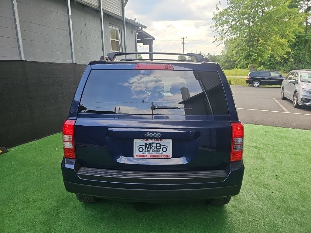 Used 2014 Jeep Patriot Sport w/ Power Value Group FWD image 5