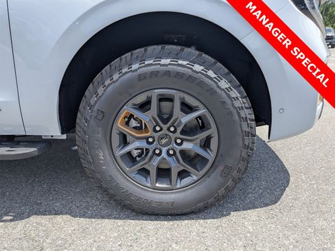 New 2025 Ford Expedition Tremor image 33