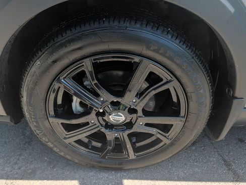 Used 2021 Nissan Kicks SR w/ Interior Electronics Package FWD image 9