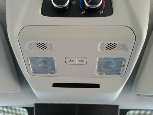 Used 2022 Ford Transit 350 XLT image 41