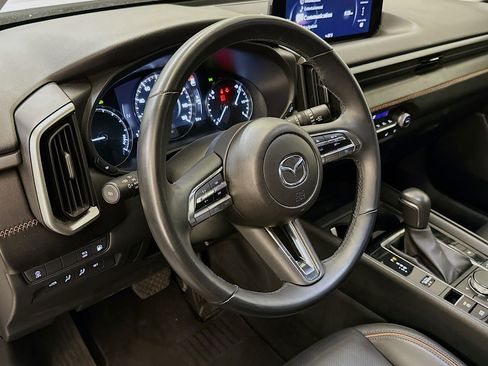 Used 2025 MAZDA CX-50 AWD 2.5 Hybrid w/ Premium Pkg image 18