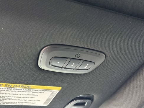 New 2026 RAM 2500 Laramie AWD/4WD image 14