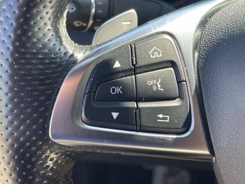 Used 2019 Mercedes-Benz GLC 300 4MATIC Coupe image 36