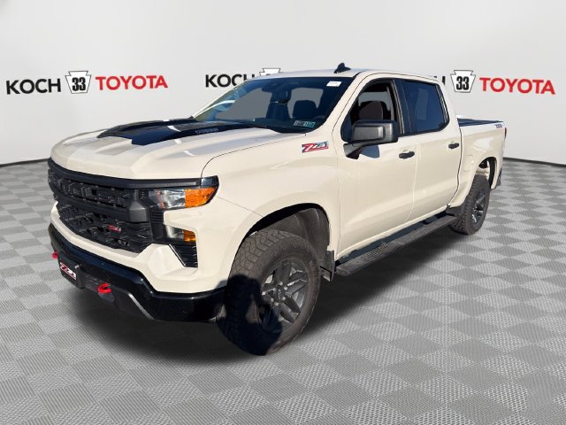 Used 2026 Chevrolet Silverado 1500 Custom Trail Boss AWD/4WD image 3