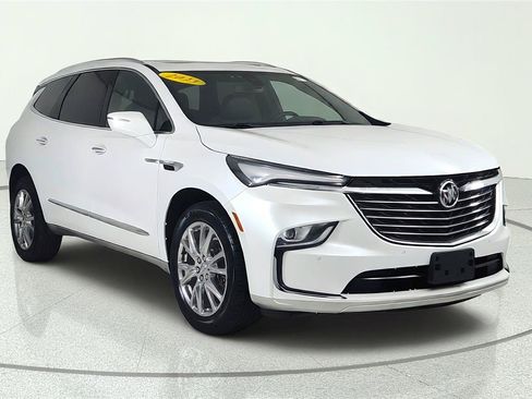 Used 2023 Buick Enclave Essence w/ Experience Buick Package AWD/4WD image 1