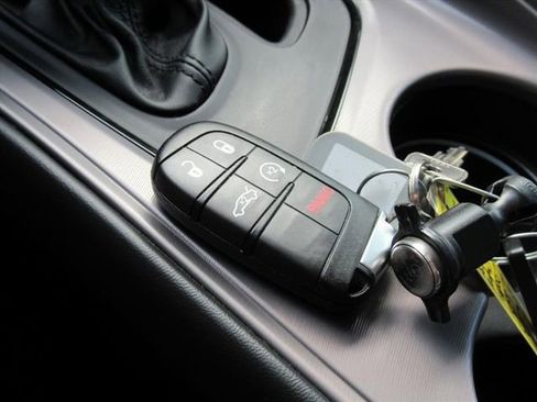 Certified 2023 Dodge Challenger R/T Scat Pack image 28