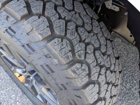 New 2025 Ford Expedition Tremor image 35