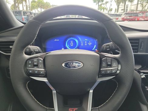Used 2023 Ford Explorer ST w/ Equipment Group 401A AWD/4WD image 21