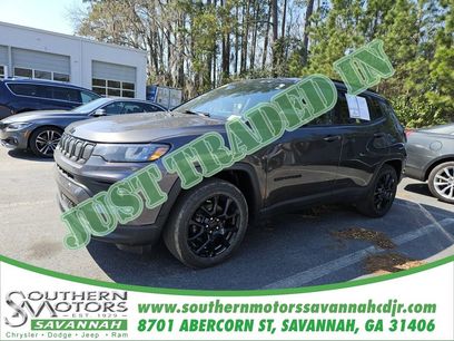 Used 2022 Jeep Compass Altitude