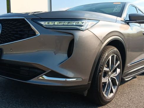 Used 2023 Acura MDX SH-AWD w/ Technology Package image 9