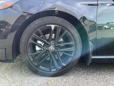 Certified 2025 Toyota Camry SE image 8