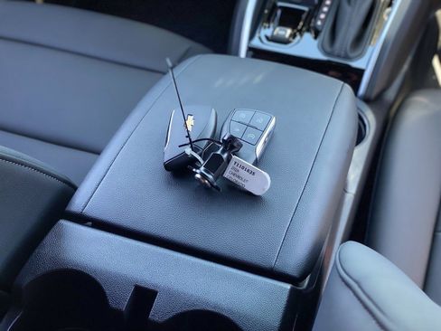 New 2026 Chevrolet Colorado LT w/ LT Convenience Package image 12