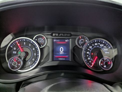 Used 2026 RAM 2500 Big Horn AWD/4WD image 19