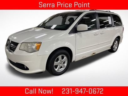 Used 2011 Dodge Grand Caravan Crew w/ Entertainment Group 1