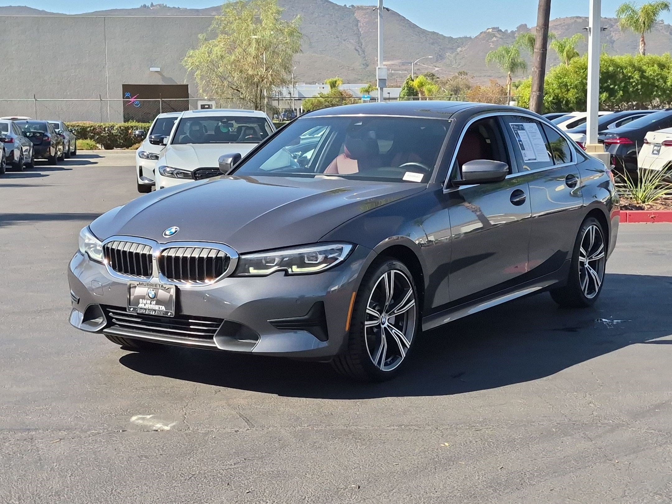 Used 2022 BMW 330i xDrive Sedan w/ Premium Package 2 AWD/4WD image 5
