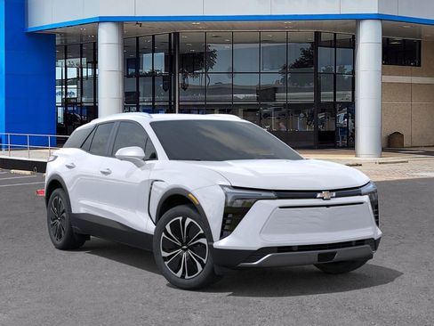 New 2026 Chevrolet Blazer EV LT image 7