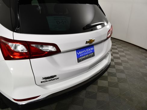 Used 2021 Chevrolet Equinox LT AWD/4WD image 15