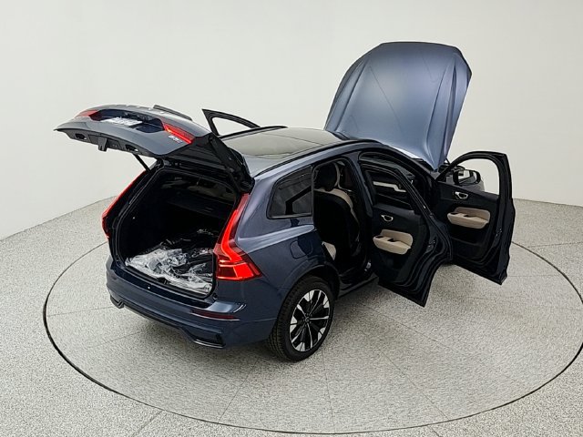 New 2026 Volvo XC60 B5 Plus w/ Climate Package AWD/4WD image 36