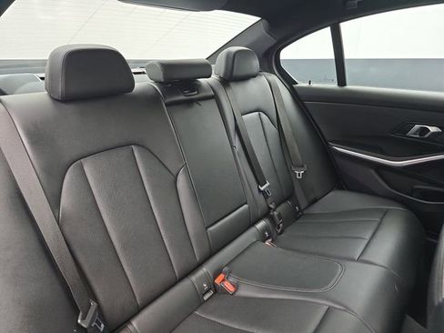 Used 2025 BMW 330i Sedan RWD image 40