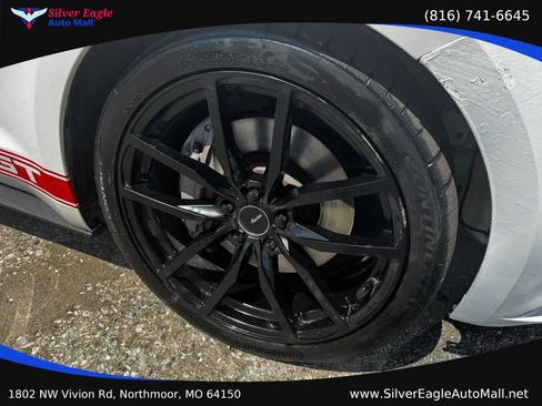 Used 2017 Ford Mustang GT Premium RWD image 12