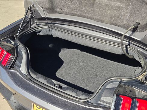 Used 2024 Ford Mustang GT Premium image 28