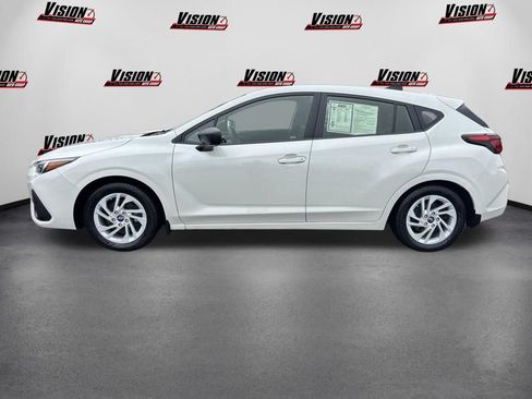 Used 2024 Subaru Impreza 2.0i AWD/4WD image 2