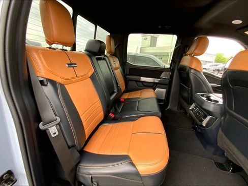 Certified 2024 Ford F250 Platinum AWD/4WD image 18