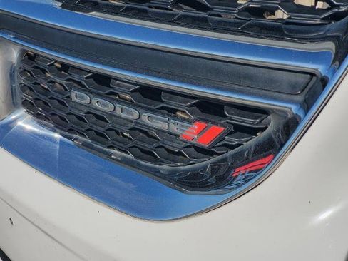Used 2019 Dodge Grand Caravan SE w/ UConnect Hands-Free Group FWD image 25