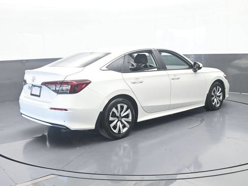 Used 2025 Honda Civic LX image 6