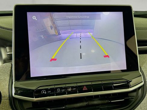 Used 2022 Jeep Compass Latitude w/ Convenience Group AWD/4WD image 30