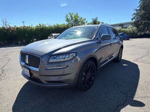 Used 2023 Lincoln Nautilus Reserve w/ Equipment Group 201A AWD/4WD image 1