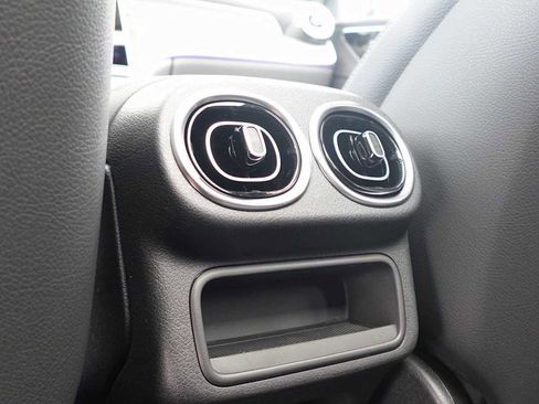 Used 2026 Mercedes-Benz GLC 300 4MATIC image 51