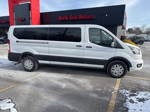 Used 2023 Ford Transit 350 XLT image 2