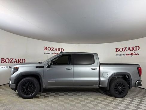 Used 2023 GMC Sierra 1500 Elevation RWD image 5