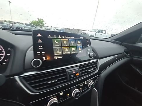 Used 2020 Honda Accord Sport image 18