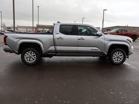New 2026 Toyota Tacoma SR5 RWD image 8