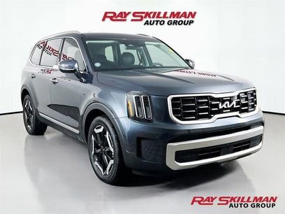 Used 2023 Kia Telluride S