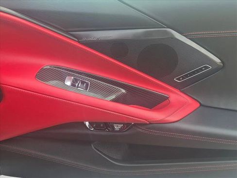 Used 2023 Chevrolet Corvette Stingray Premium Conv w/ Z51 Performance Package RWD image 17