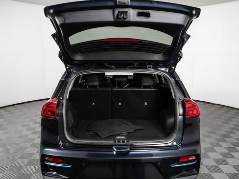 Used 2020 Kia Niro EX Premium FWD image 32