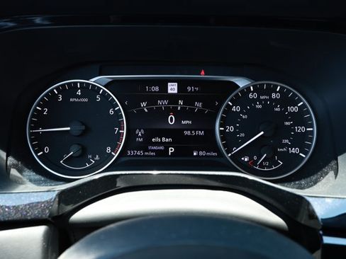 Used 2022 Nissan Pathfinder SL w/ SL Premium Package FWD image 12