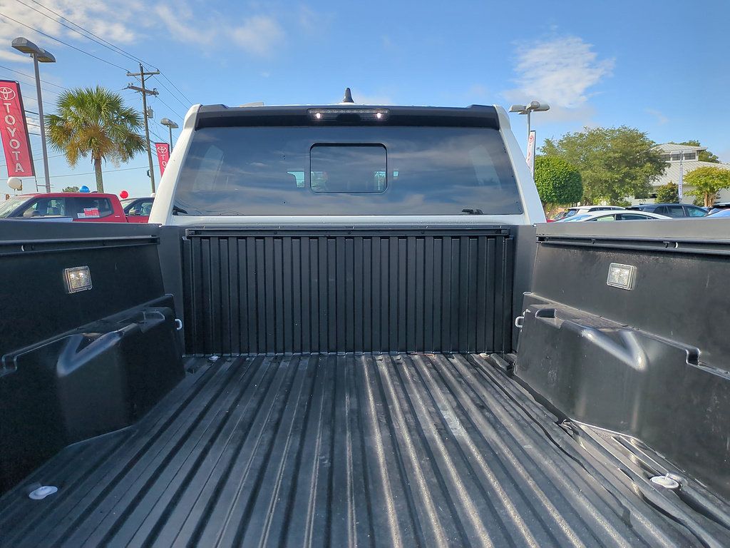 Certified 2025 Toyota Tacoma SR5 AWD/4WD image 30