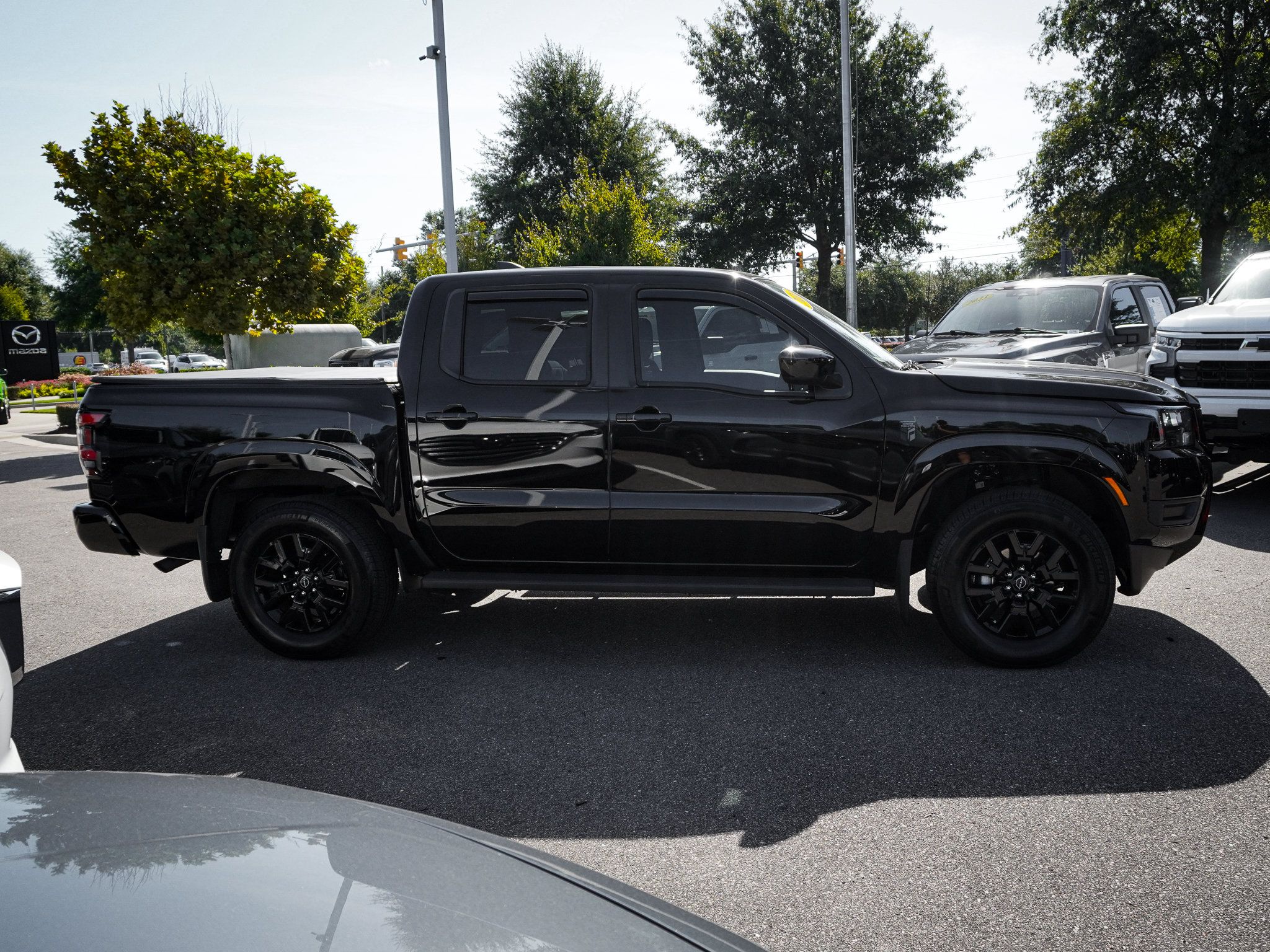 Used 2026 Nissan Frontier SV w/ Tow Package AWD/4WD image 11