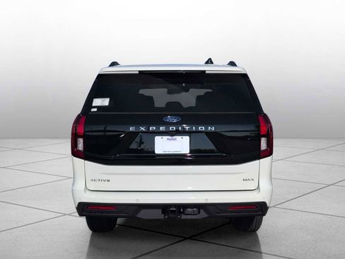 New 2026 Ford Expedition Max Active image 4